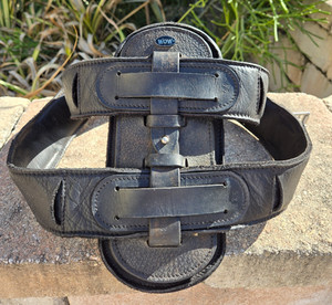 Great used WOW H Girth Black 10" Pad with 24" and 26" Straps FREE SHIPPING