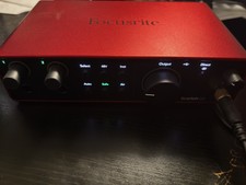 Audio Interface Focusrite Scarlett 2i2 4th Ge...