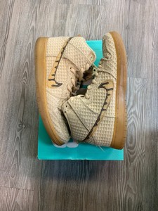 sb dunk chicken and waffles