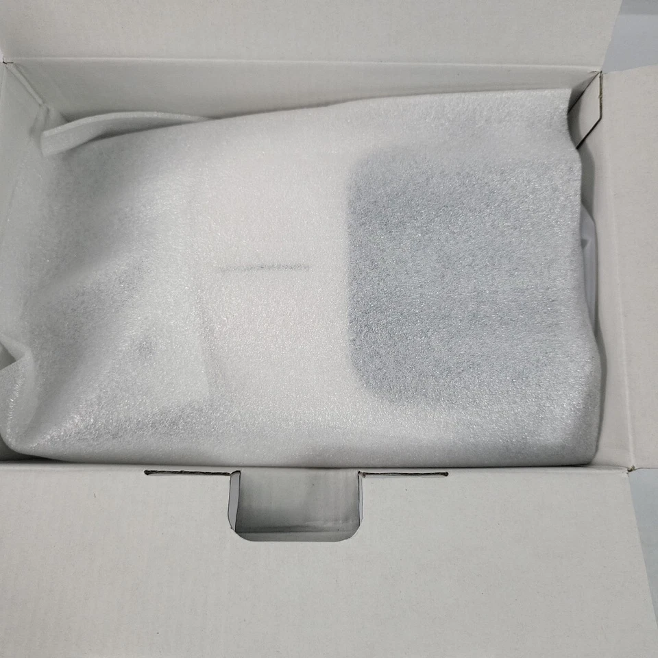 Fitech Smart Natural Pain Relief Knee Massager Vibration,Heat, Infrared,Laser118 - Image 4 of 4