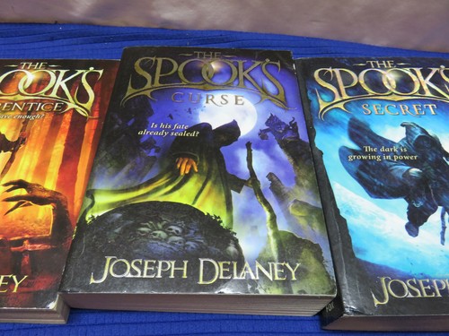 The Spooks Book 1-3 Joseph Delaney (C2) - 第 3/4 張圖片