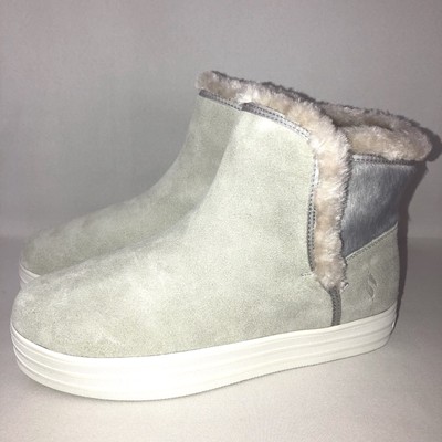 skechers double up over the edge