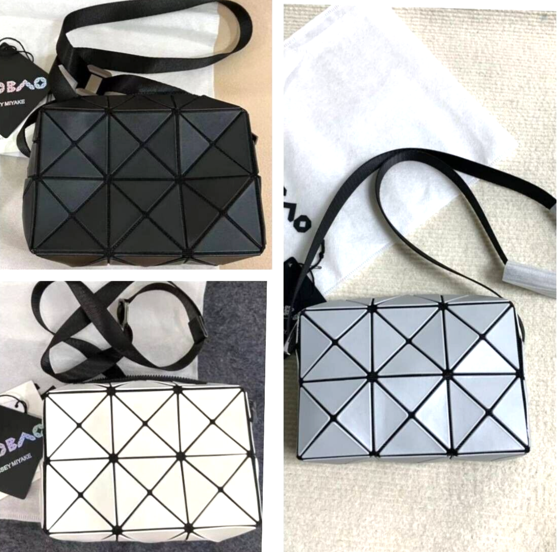 Bao Bao ISSEY MIYAKE 2 way Shoulder Bag (3×2 panels) 3 Bao Bao ISSEY MIYAKE 2 way Shoulder Bag (3×2 panels) 3
