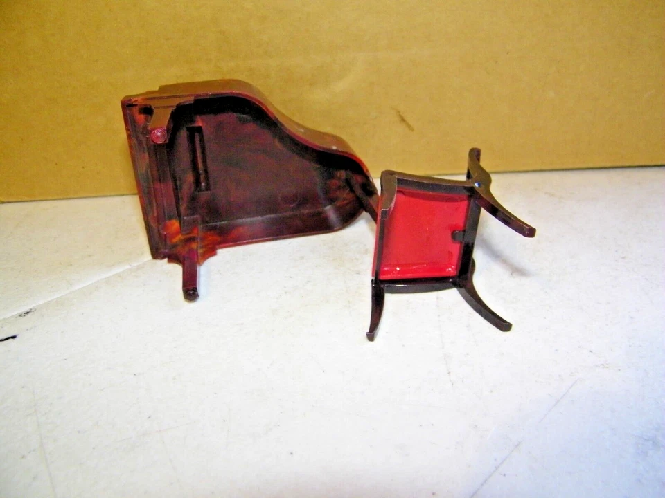 Ideal Red Music Chair & Unmarked Baby Grand Piano for Dollhouse - Image 3 of 3