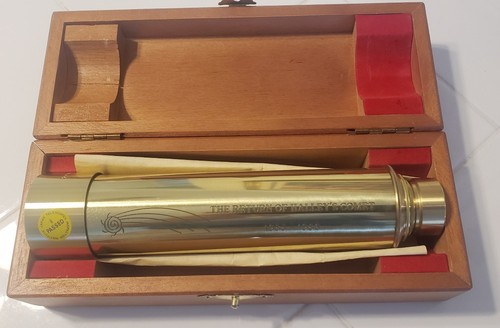 VTG The Return of Halley's Comet Souvenir Extending Brass Telescope 1985-1986