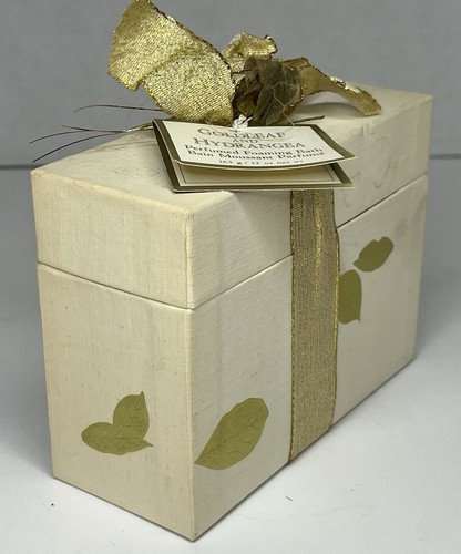 Thymes GoldLeaf Hydrangeas Limited Perfumed Foaming Bath Bain Moussant Parfume - Picture 10 of 22