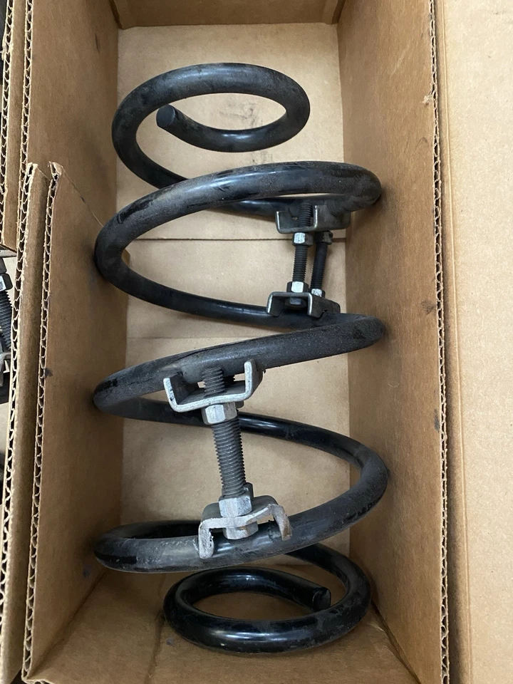 Oldsmobile Cutlass Supreme Moog 5413 1971 muelles helicoidales traseros de 2"" Foto 2 de 3