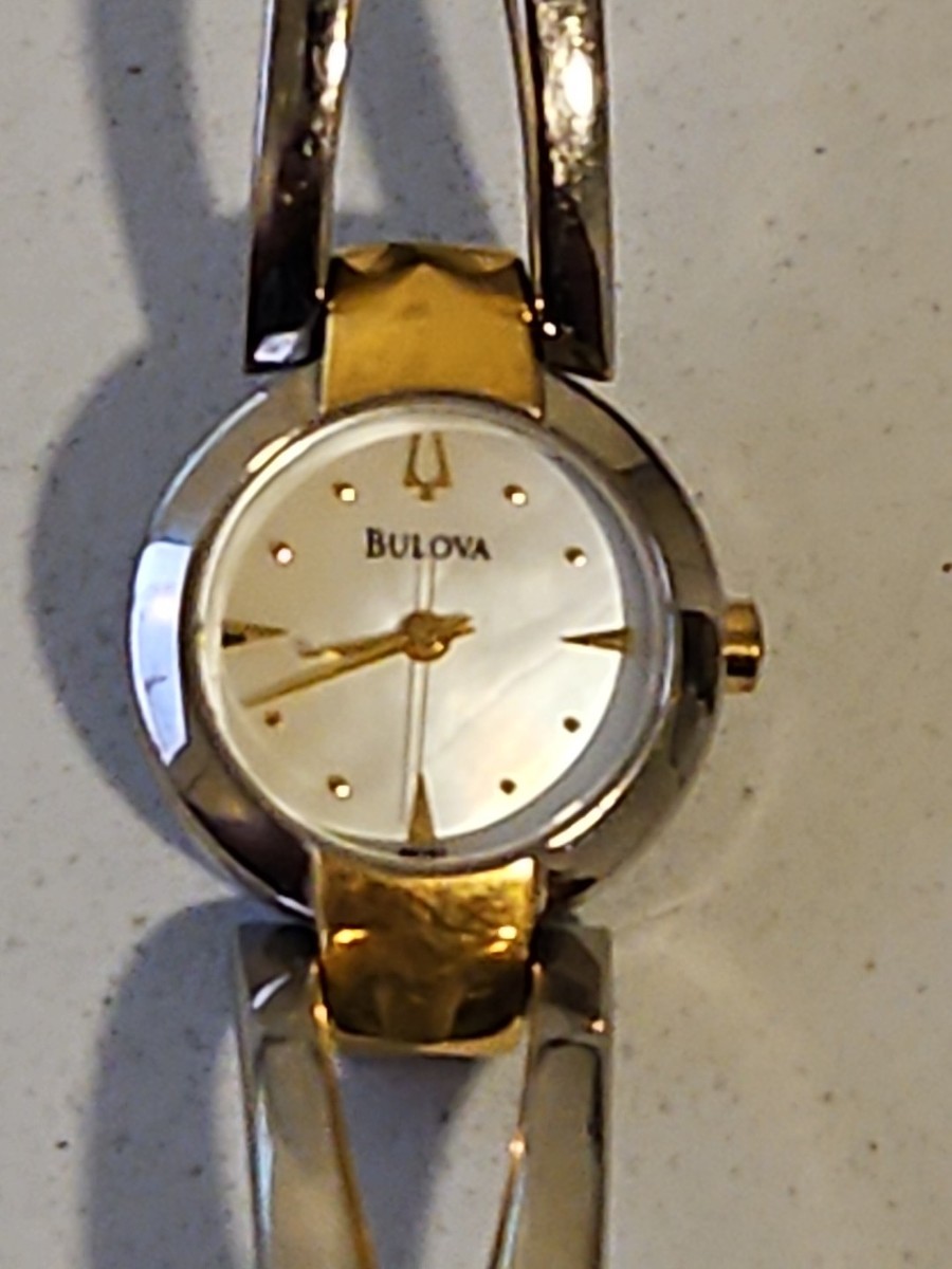 Bulova Women C864023 Classic Stainless Steel 22mm Quartz Analog