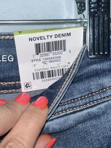 NWT Inc Embellished Skinny Jeans MSRP $100 - Picture 5 of 7