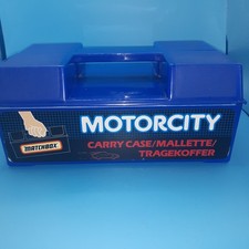 Matchbox Motorcity Carry Case with 24 Collectible Cars Lot