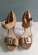 Michael Kors Buckle Heeled Sandals Ankle Strap Tan Gold Accents