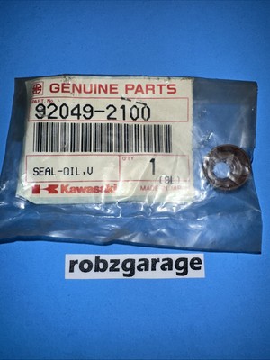 GENUINE OEM KAWASAKI OIL SEAL 92049-2100 KAF KAF540 KAF300 MULE  B49