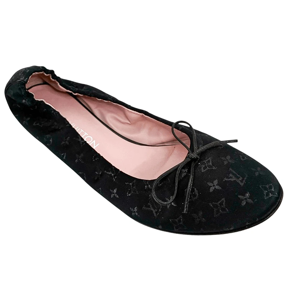 Vuitton — Louis Vuitton Black Logo Satin Ballet Flats Monogram Bow Ballerina EU 37 Slip On
