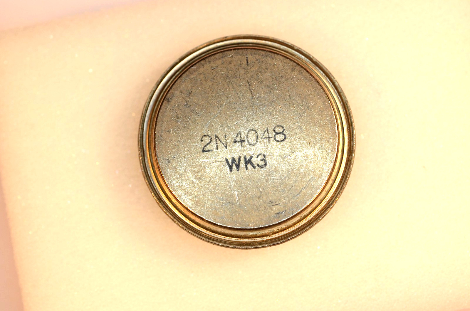 Transistor 2N4048 NPN TO-36 New Jersey Semiconductor composant électronique de puissance