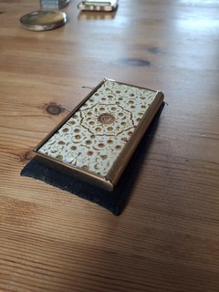 Vintage Stratton "Brush Off" Folding Brush Gold Tone Engine Turned Case