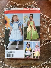 SIMPLICITY PATTERN COSTUME HALLOWEEN ALICE IN WONDERLAND FANTASY Size 3-8 Uncut