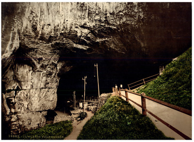 Derbyshire. Castleton. Peak Cavern. Vintage PZ Photochromic, Photochromic, VI