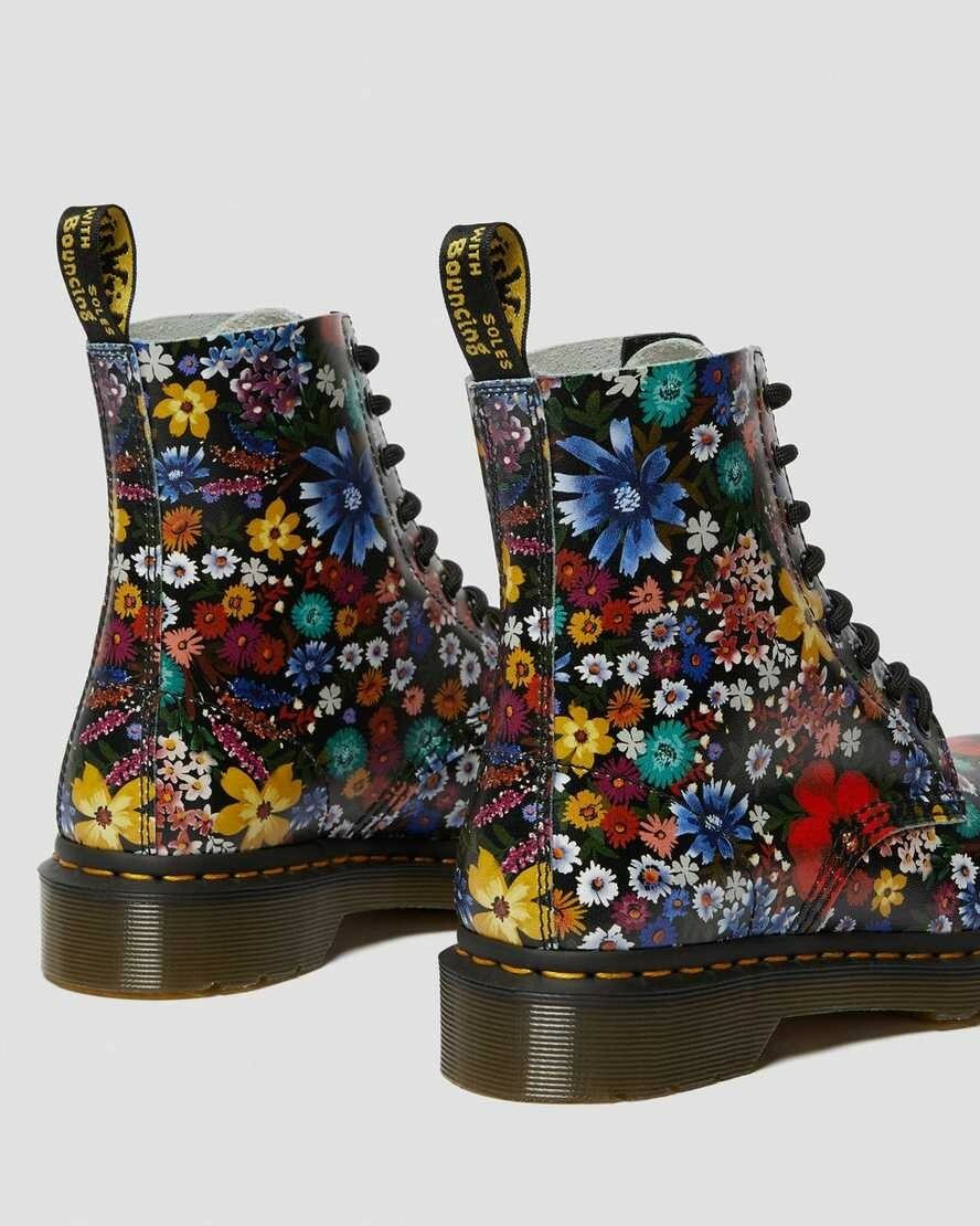 Doc Martens Women's 1460 Pascal 