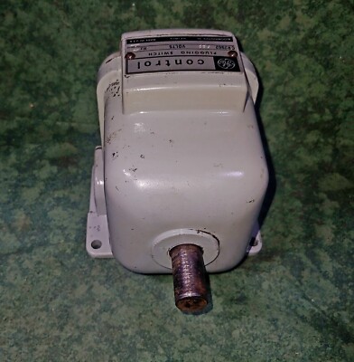 General Electric CR2962-F2D / CR2962F2D（New No Box）