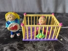 VINTAGE 1984 CABBAGE PATCH PLAYPEN WITH 2 FIGURES
