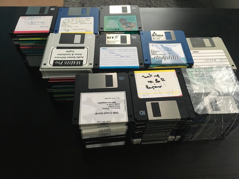 Vintage computer 20 floppy disks