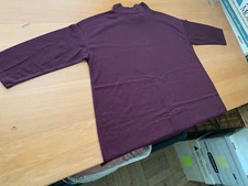 LOFT NTW $39.50 burgundy mock top petite XXS