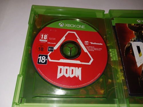 DOOM (XBOX ONE GAME, R18+) - Picture 3 of 3