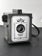 Vintage IMPERIAL SIX-TWENTY Snapshot Camera