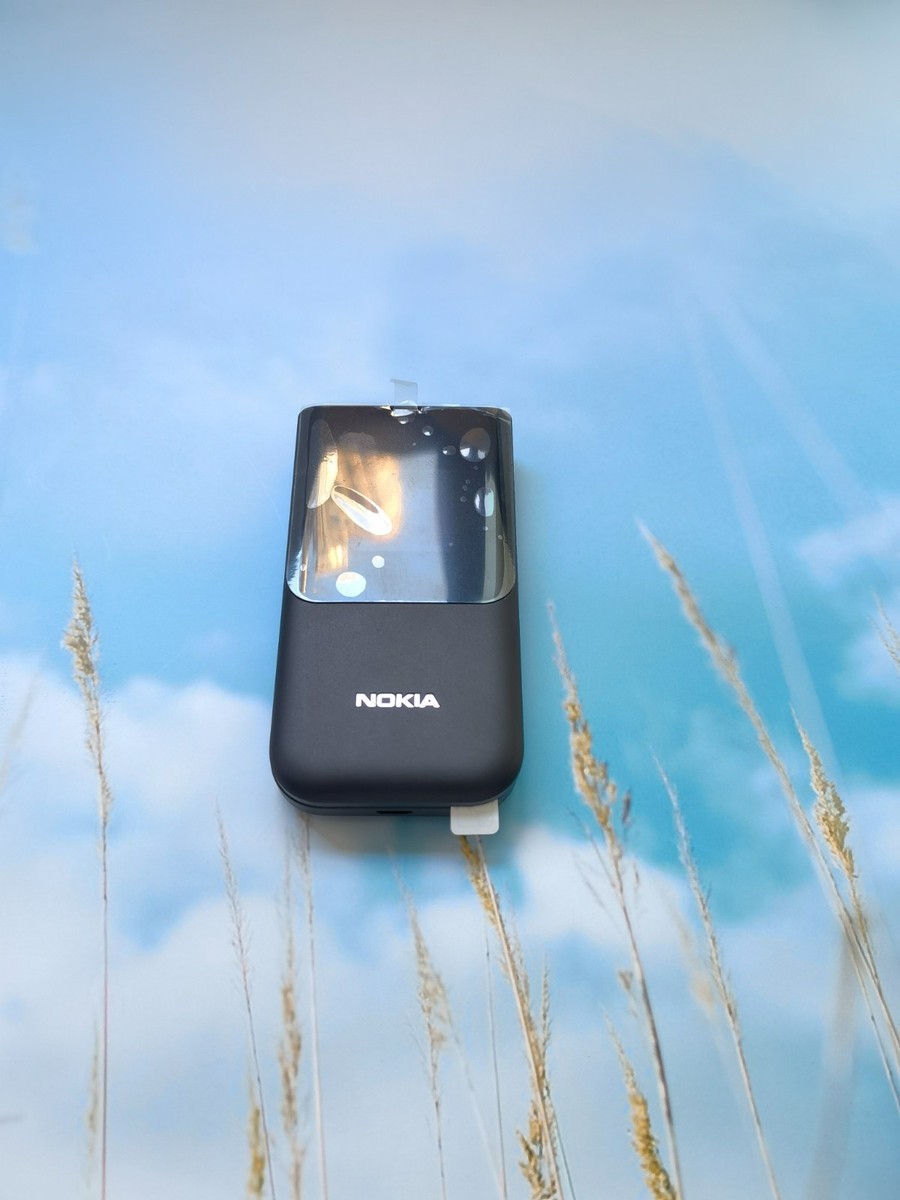 Unlocked Nokia 2720 Flip Dual SIM 4GB Smartphone | eBay
