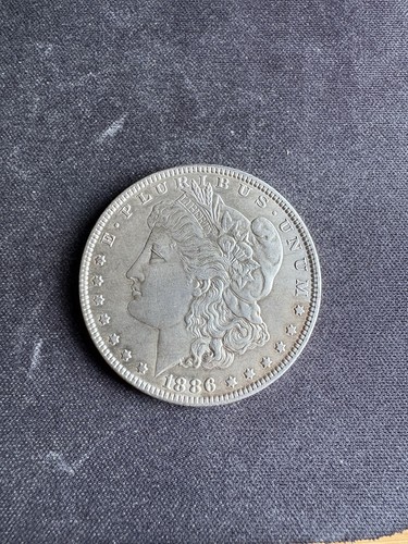 1886 Morgan Silver Dollar Beautiful Color Toning Green And Bronze Gorgeous Coin - Picture 11 of 12