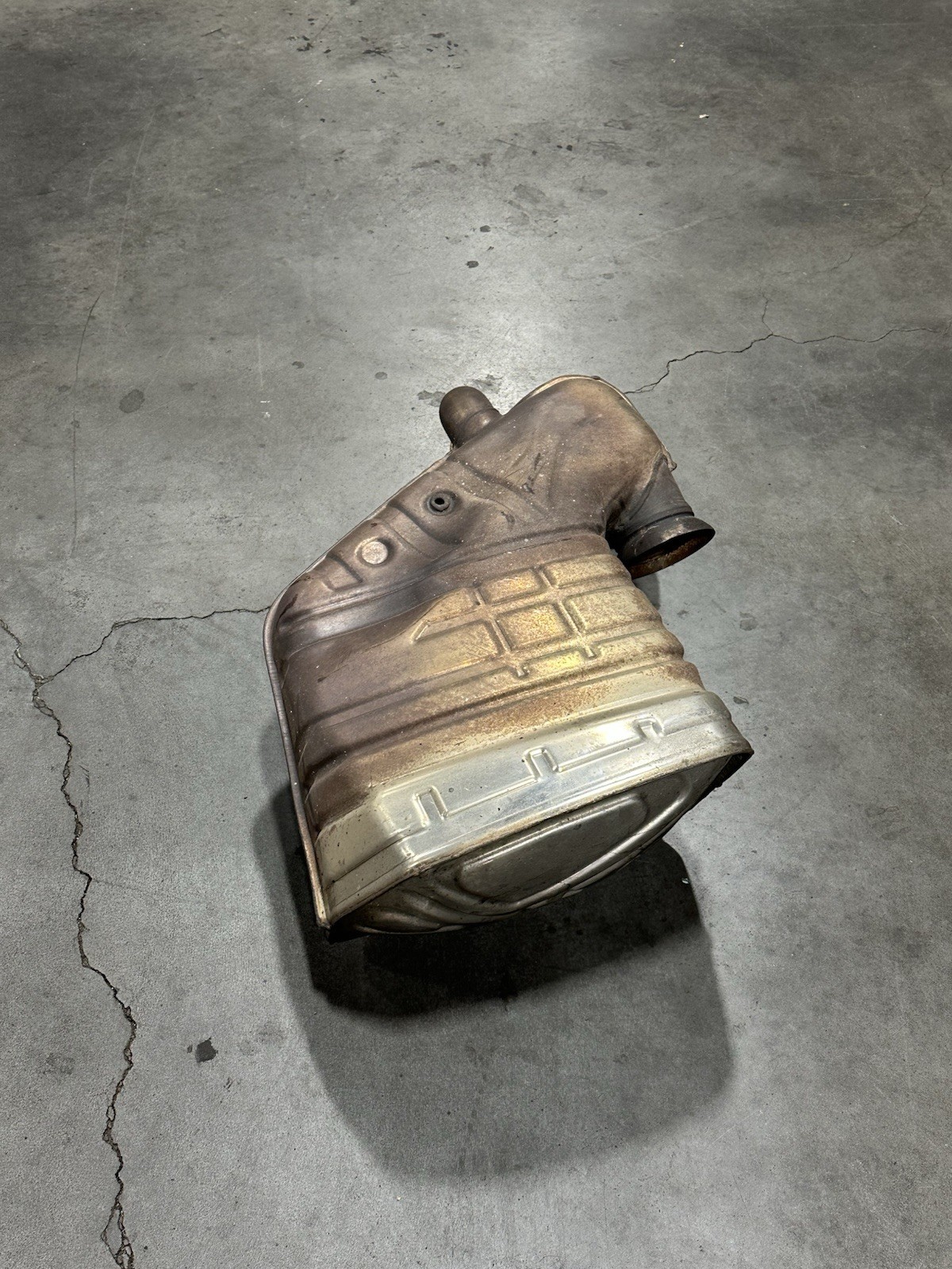 Porsche 911 GT3 Left Muffler