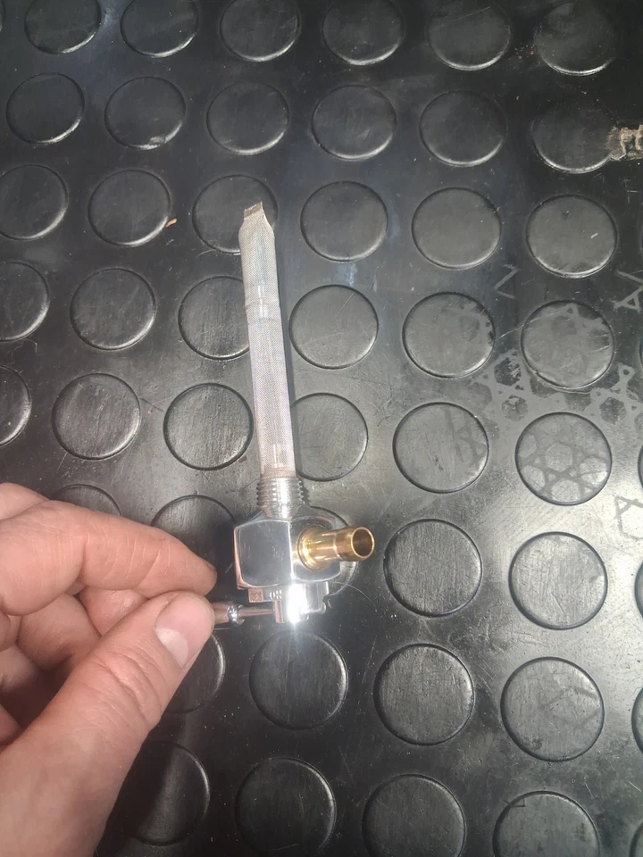 Pingel Power-Flo Petcock 22mm 3/8in NPT Chrome 90° Inward 6211-CH - Image 2 of 3