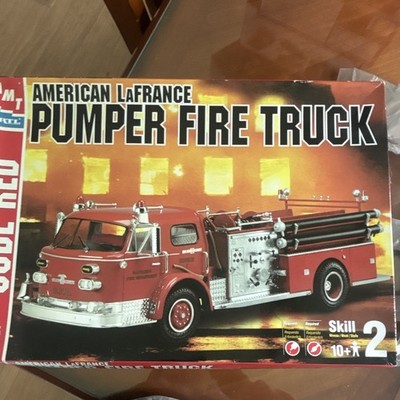 AMT American LaFrance Pumper Fire Truck Plastic Model Kit Skill Level 2 10+