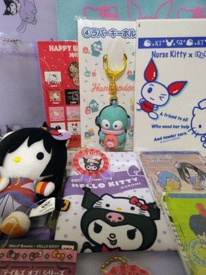 Sanrio Kuromi Hello Kitty Tuxedo Sam Hangyodon Kiyosei Ichi Collection Lot