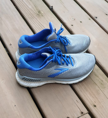 Brooks Adrenaline GTS 20 Mens Running Shoes Gray Size 9.5