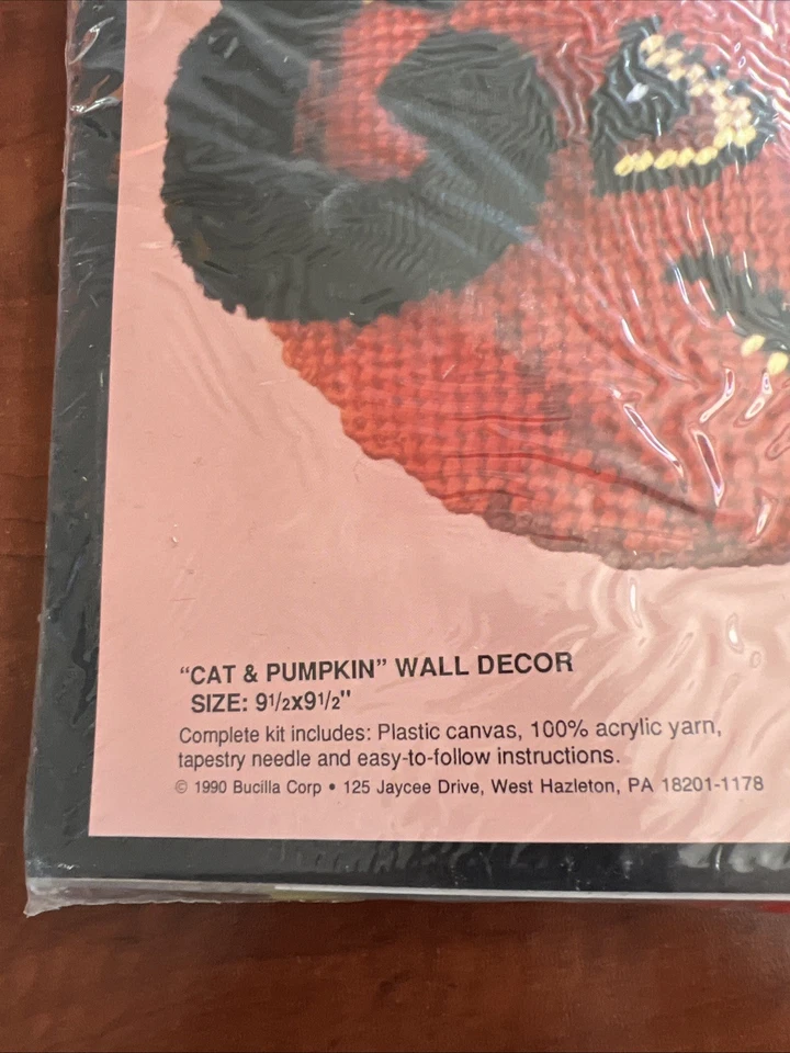 Kit Punto de Cruz Bucilla Lona Plástica Halloween 1990 De Colección Gato Negro y Calabaza Foto 3 de 4