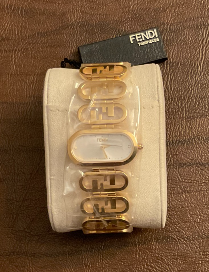 Fendi Women's O'lock Diamond Gold Plated 28mm Bracelet Fashion