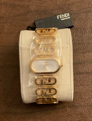 Fendi Women's O'lock Diamond Gold Plated 28mm Bracelet Fashion
