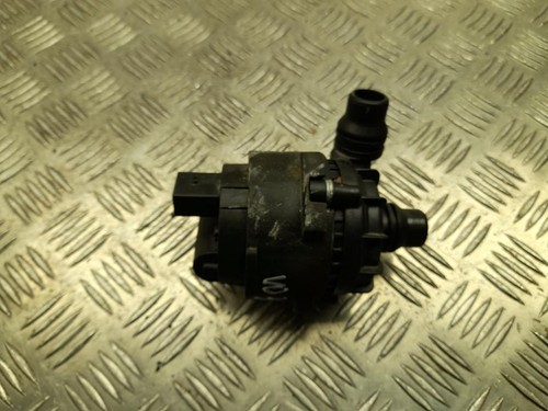 Zusatzwasserpumpe BMW 2 U06 Active Tourer 2022 8651287