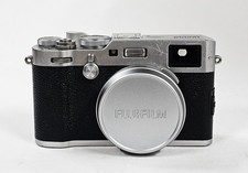  Fujifilm X100F 24.3 MP Digital Camera-Silver 7300 count  S/N 01277
