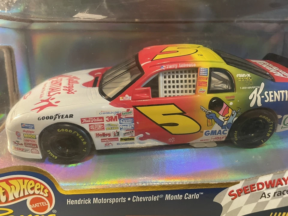Terry Labonte #5 Kelloggs NASCAR 1999 nuevo en caja 1/24 Hot Wheels 1/7998 edición limitada Foto 2 de 4