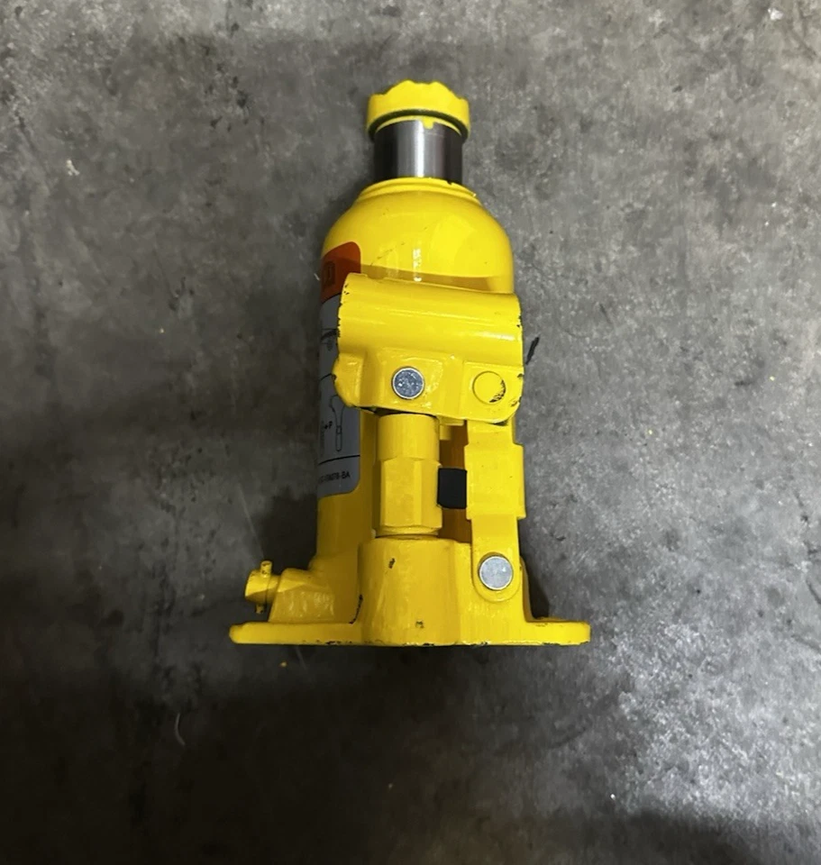 FORD SUPERDUTY 4 TON BOTTLE JACK -  OEM - YELLOW - Image 3 of 4