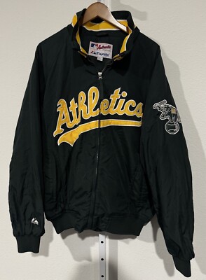 Vintage 2000s Majestic Oakland Athletic A's Dugout Jacket, Men's L
