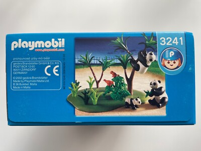 Playmobil 3241 Panda Family 2002 Made in Malta New in Box Unopened