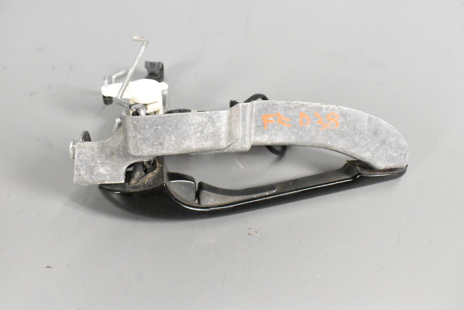 Maserati Quattroporte 2004-2013 Front Right Door handle