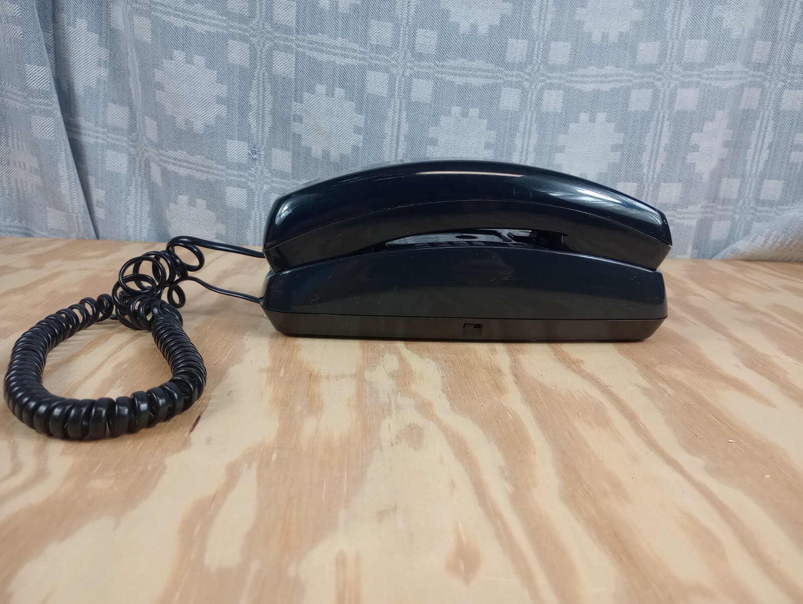 Vintage Radio Shack Push Button Wall Mount Desk Phone BLACK - Model No ...