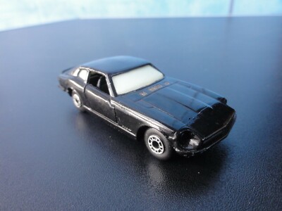 MATCHBOX  SUPERFAST DATSUN 260  2+2  MIT GLOW SCHEICHEIBEN 