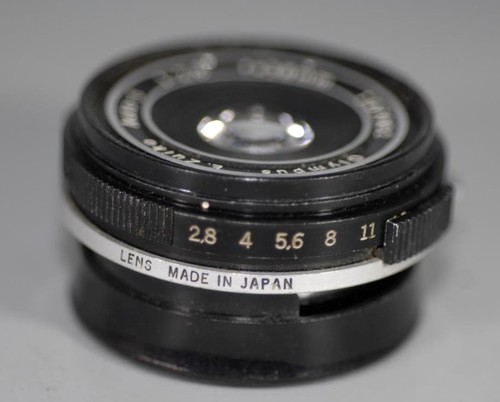 Olympus Pen 38mm f2.8 Zuiko Auto-S Pancake lens for Pen F FT camera - Rare Ex.! - Picture 2 of 4