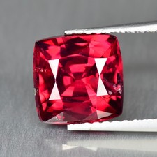 2.59Ct Cushion Cut_Sensational Transparent Unheated Rhodolite Garnet Gems
