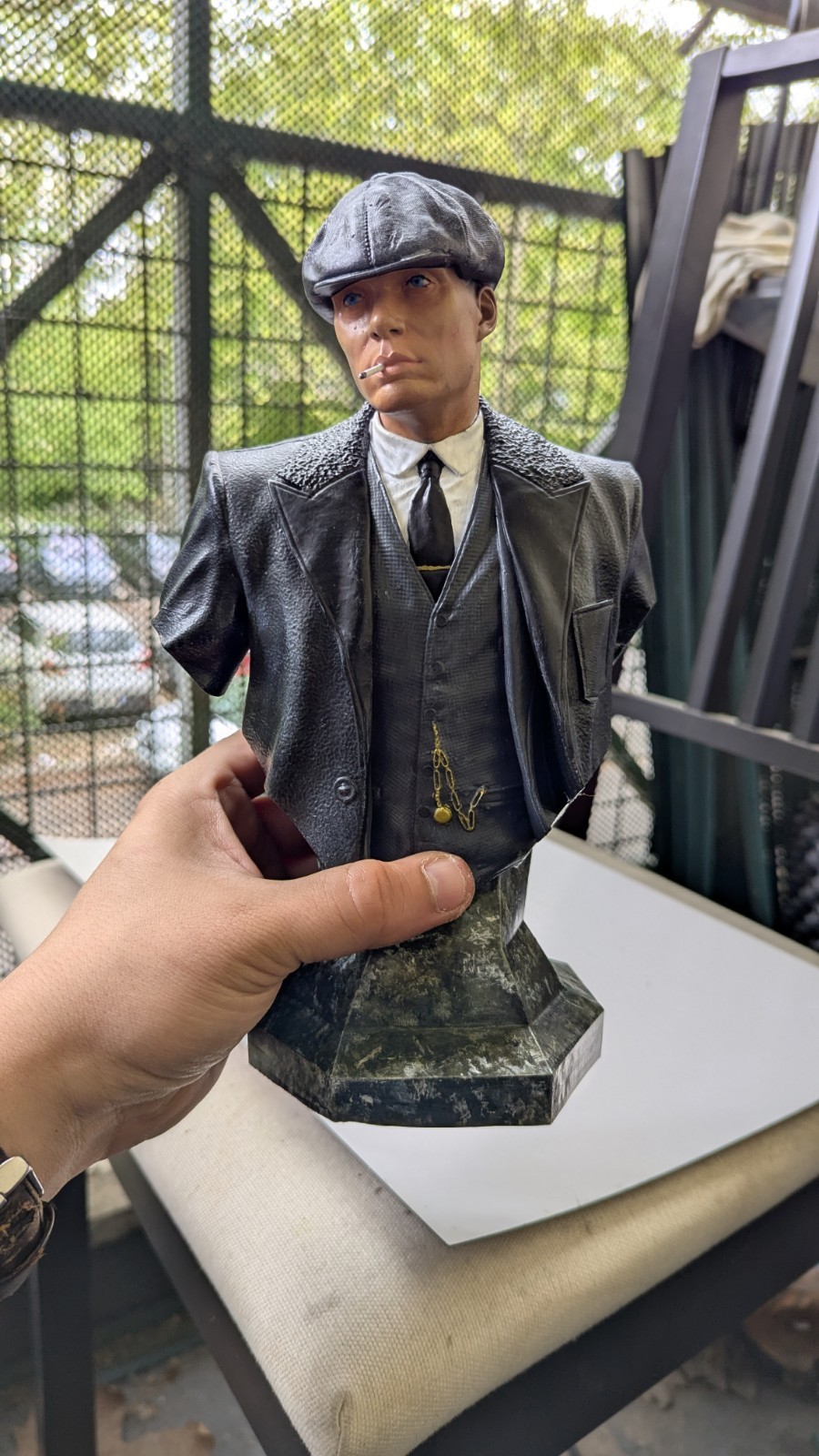 Buste Thomas Shelby Statuette de Collection Finition Bronze pour Décoration Bureau